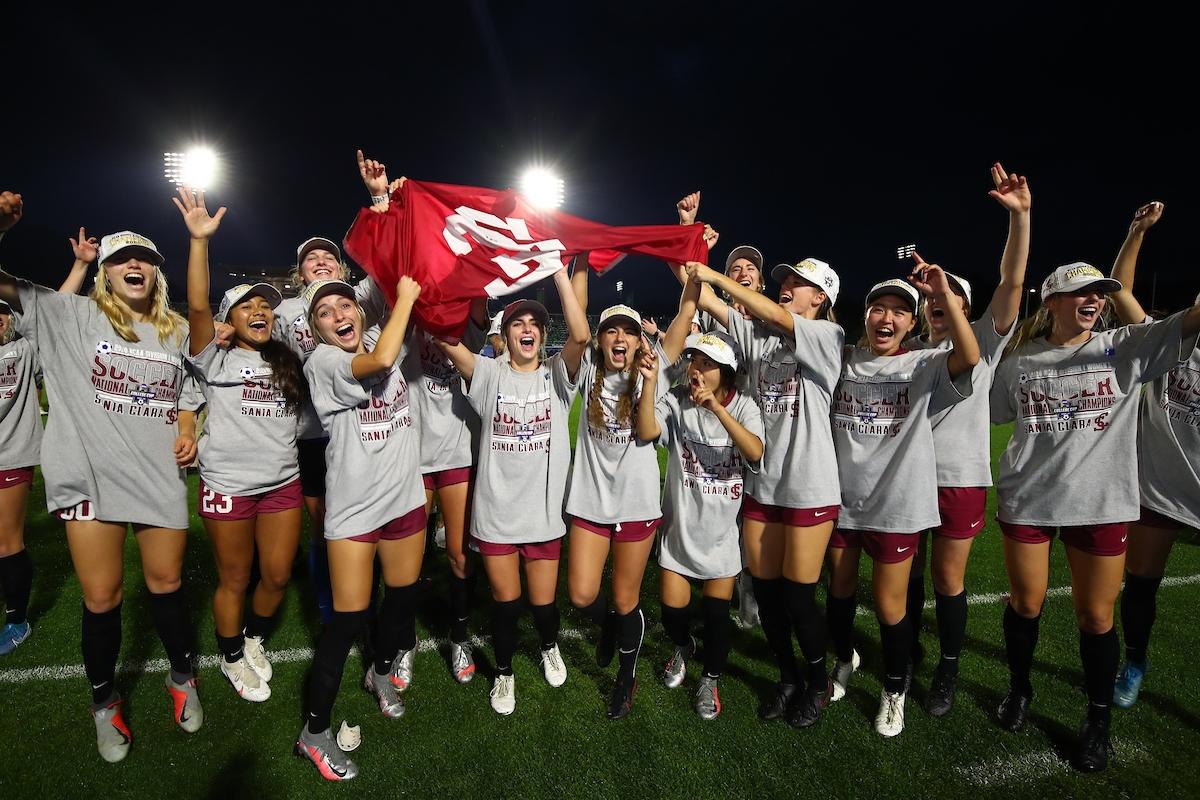 Santa Clara celebrates the 2020 Women's College Cup. 