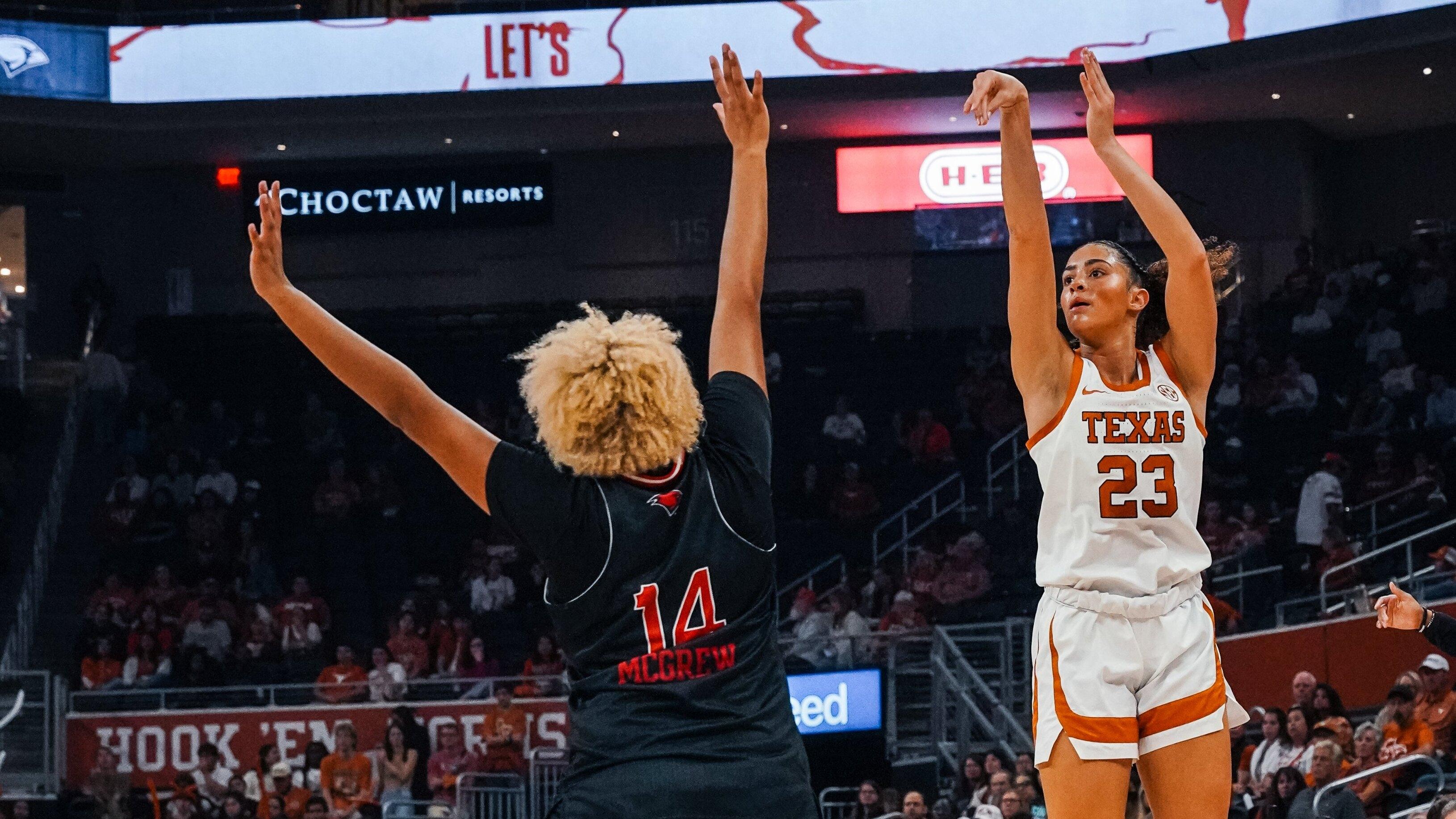Texas women's basketball dominates UIW on opening night of the 2025 season